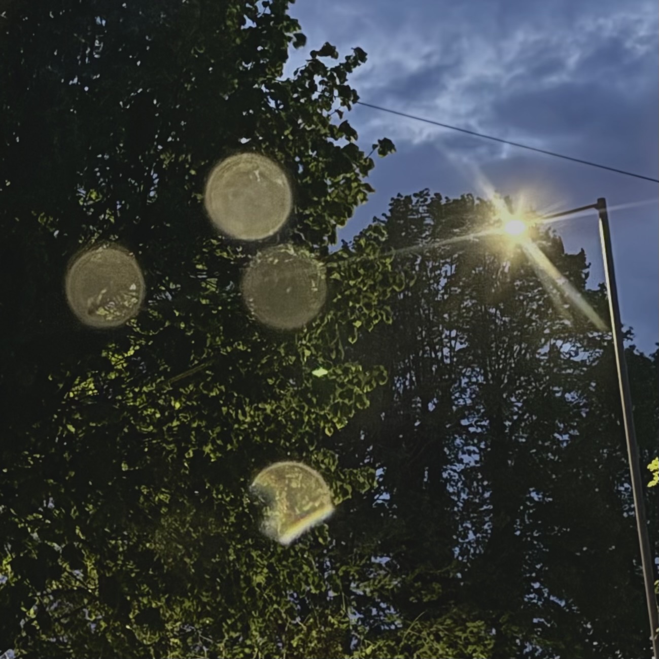 abstract square streetlight scene